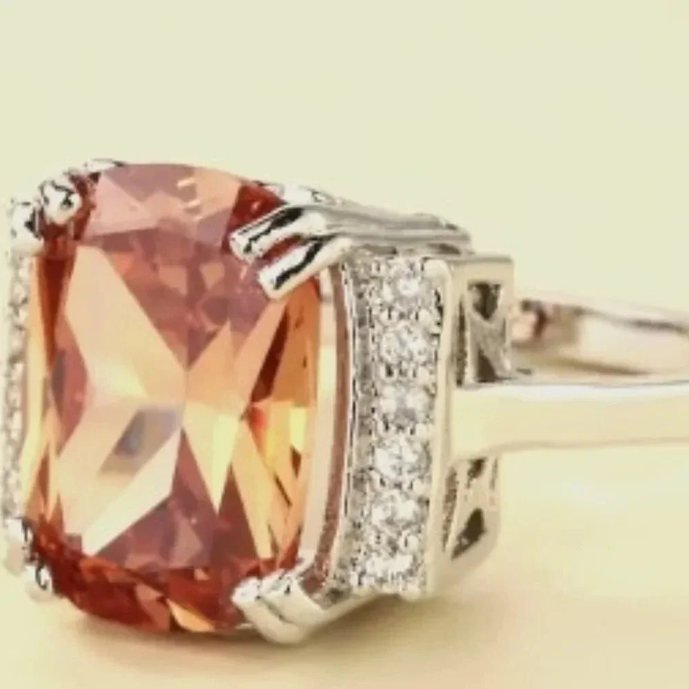 Stunning Champagne Gemstone Costume Ring Zinc Alloy w/ White Gold Plating Size 7